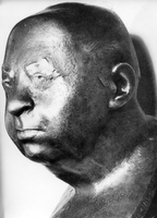 Doprsni kip Frana Lipaha - Avtor kipa: Jakob Savinšek.
Fotografija je last: SNG Drama
Neg.: S. XXXVII, 53; CXLX, 2, sig. 245