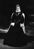 Don Karlos - Mira Danilova kot Vojvodinja Olivareška - Friedrich Schiller: Don Karlos. SNG Drama Ljubljana, 4. 1. 1958.
Neg.: S. LXXI, 15; sig. 2006