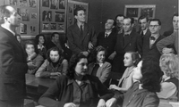 Slavko Jan - Pri govornih in dihalnih vajah (1948)