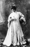 Zofija Borštnik - Zvonarjeva kot Marguerite Gautier - Alexandre Dumas: Dama s kamelijami. (Sofija, 1905?)
Fotografija je last: SLOGI (SGM)
Neg.: S. LI, 10; sig. 1078