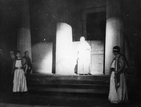 Hugo von Hofmannsthal: Kralj Edip - Kralj, Skrbinšek, Marija Vera, Levar - Fotografija je last: SLOGI (SGM)
Neg.: S.IX, 27, S.XIII, 43; sig. 604
