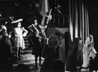 Tartuffe - Gregorin, Levar, Miklavc, Danilova - Molière: Tartuffe - 5. dej., 7. priz.
Fotografija je last: SLOGI (SGM)
Neg. S.; sig. 670