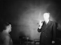 Prizor z vaje - Cesar, Levar - Fran Levstik, Bratko Kreft: Tugomer. Režija: Bratko Kreft, scena: Ernest Franz, kostumi: Viktor Molka in Mija Jarc, glasba: Rado Simoniti. SNG Drama Ljubljana, 25. 10. 1947.
Neg.: S.LIII, 40; sig. 760