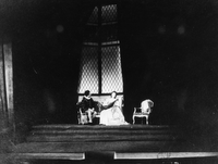 Don Karlos - Jan, Danilova - Friedrich Schiller: Don Karlos - II. dej., 8. priz. SNG Drama Ljubljana, 14. 12. 1929.
Fotografija je last: SLOGI (SGM). 
Neg.: S.LXIV, 38; sig. 1516