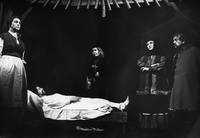 Kavkaški krog s kredo - Bertold Brecht: Kavkaški krog s kredo. SNG Drama Ljubljana, 4. 3. 1957.
Neg.: sig. 1961